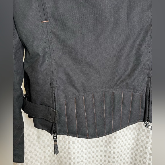 Harley Davidson Jacket - Picture 9 of 13